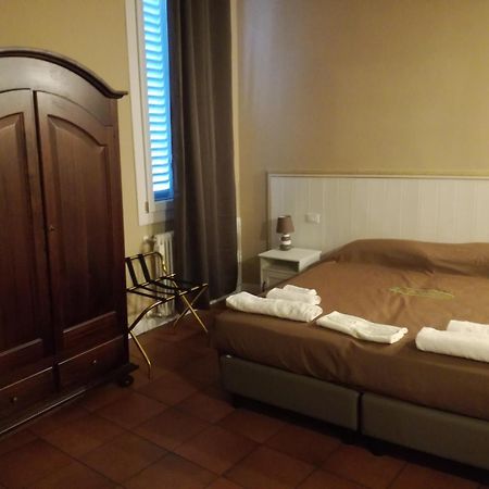 Palace Piazza San Domenico Rooms De Luxe- Bedinbolognacentro Luaran gambar